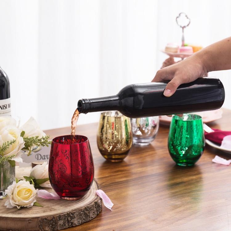 https://www.mygift.com/cdn/shop/products/holiday-stemless-wine-glasses-set-of-4-2.jpg?v=1669763378